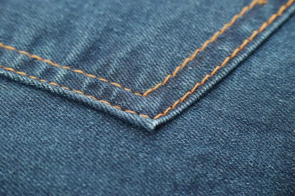 dobladillo en los pantalones