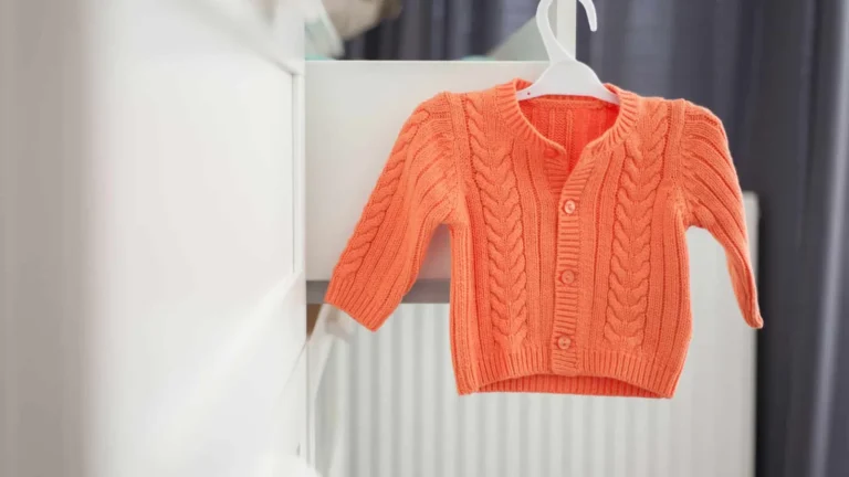 Aprende a hacer una niñera de tricot