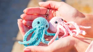 Cómo coser un pulpo de amigurumi