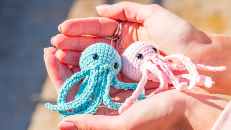 Cómo coser un pulpo de amigurumi
