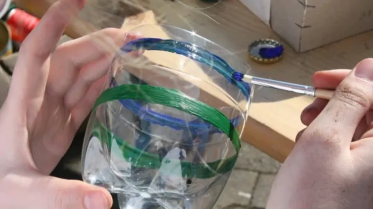 Ingeniosas manualidades con botellones de plástico recicladas