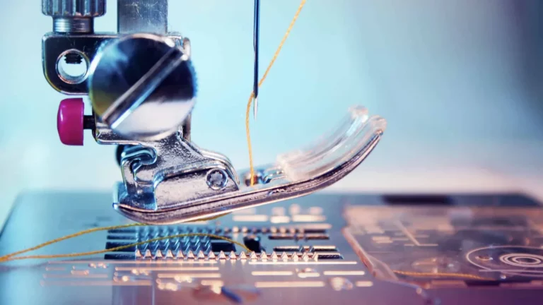 ¿Qué es un prensatelas para cremalleras para máquina de coser?